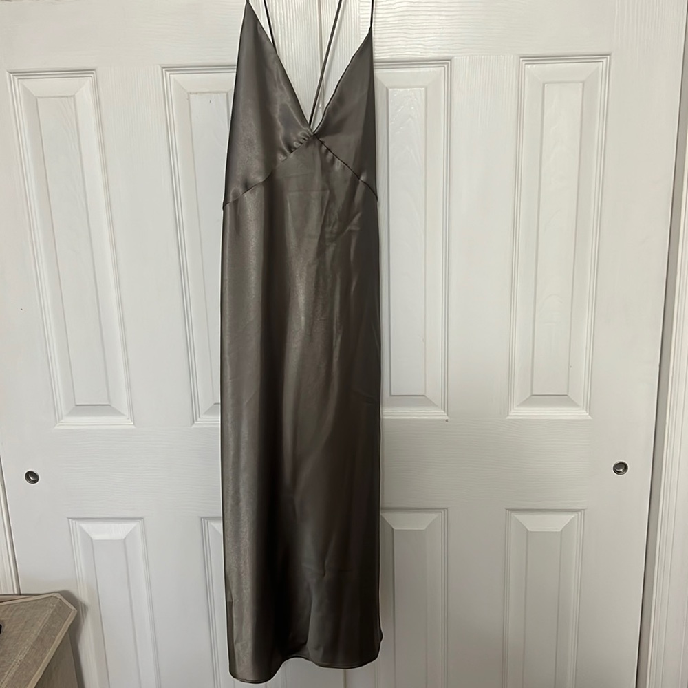 Grace loves lace SILKY SATIN MIDI in olive